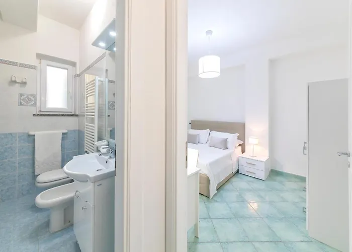 Nyaraló Lily's Lacco Ameno