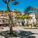 Lily's * Lacco Ameno (Isola d'Ischia)